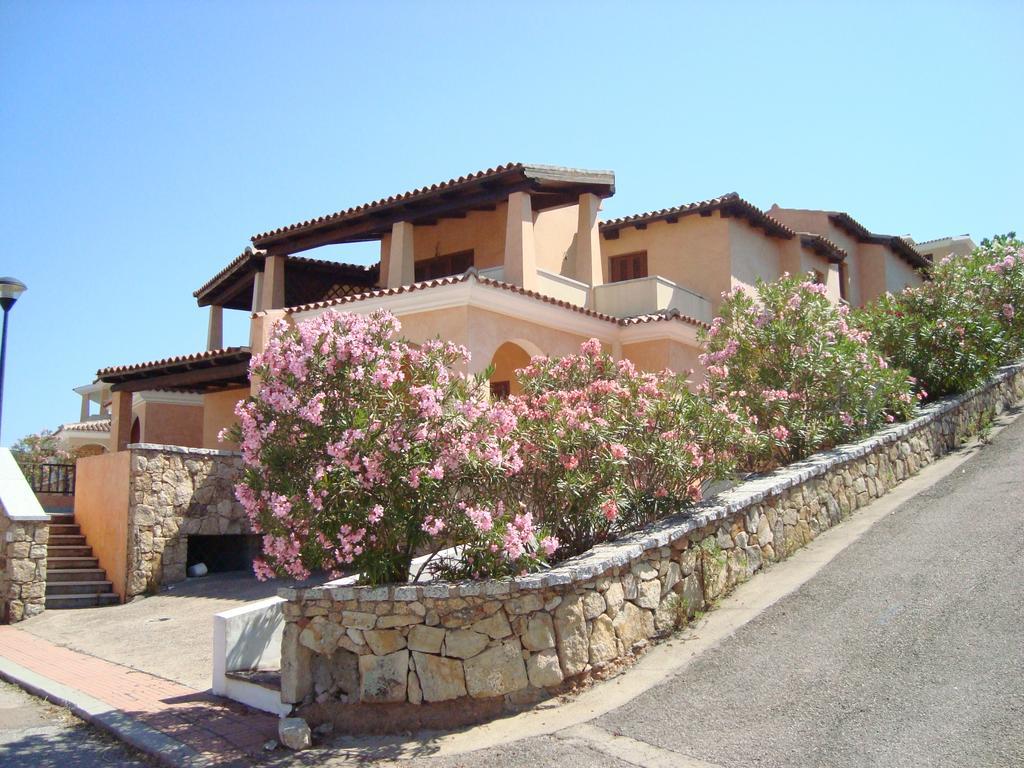 Case Vacanza Rosa Porto San Paolo  Exterior foto