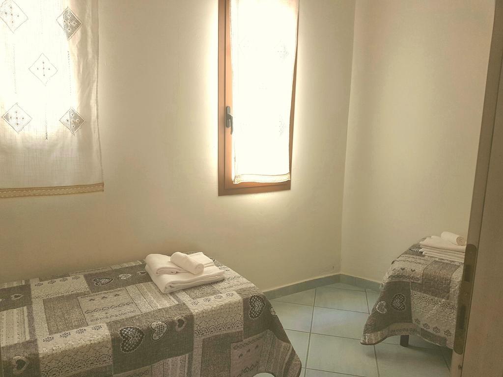 Case Vacanza Rosa Porto San Paolo  Exterior foto